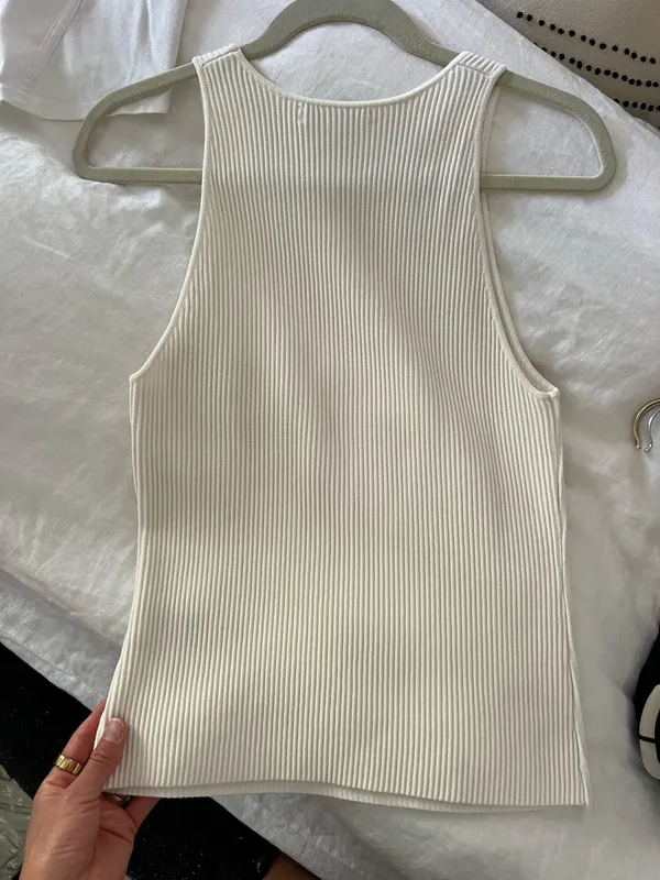Banana republic ribbed stretchy white tank top - Image 3
