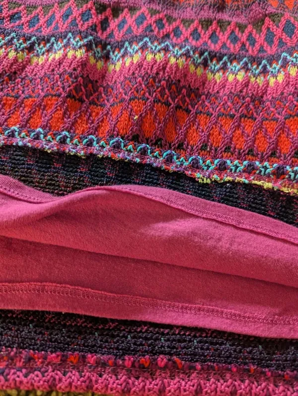 Hollister tight knit skirt - Image 3