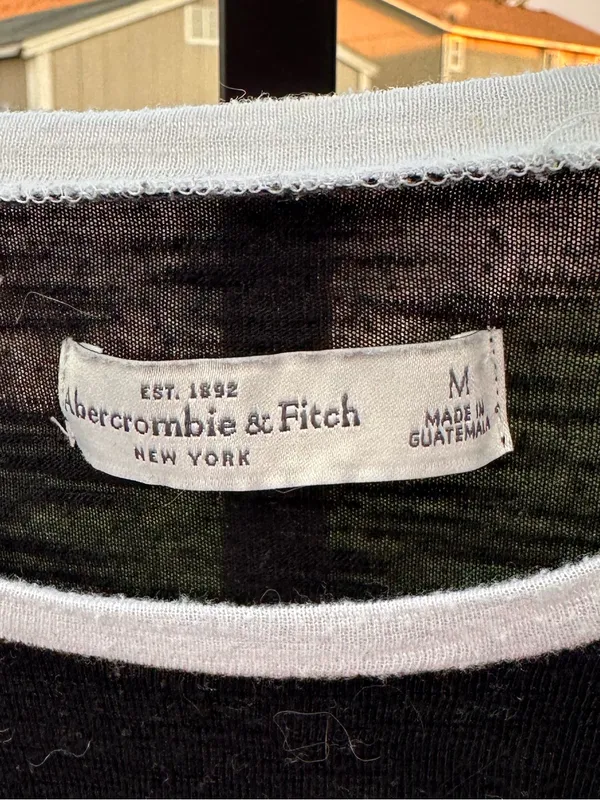 Abercrombie medium top - Image 2