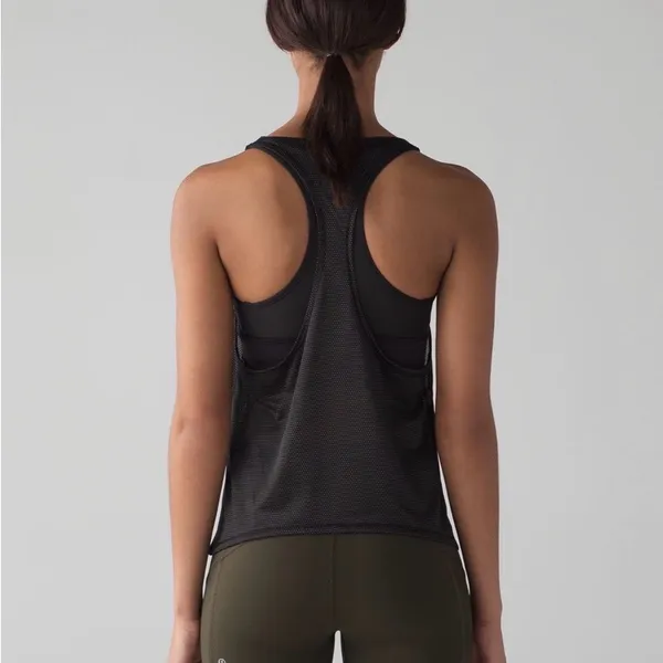 Lululemon 6‎ Pushing Limits Black Racerback Workout Lounge Yoga Casual Tank Top - Image 2