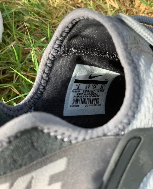 Nike Women Air Huarache Run Ultra (Black / Grey) - Image 5