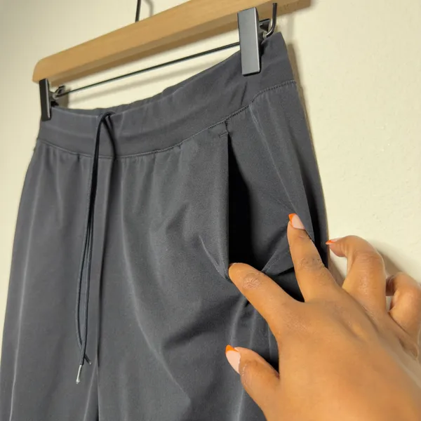 Uniqlo Women AIRism Jogger Pants Small Black Drawstring Pull On Casual Lounge - Image 3