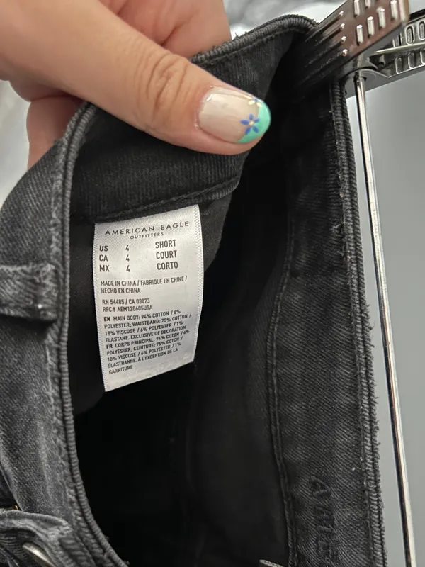 Black ripped American eagle jeans  - Image 4