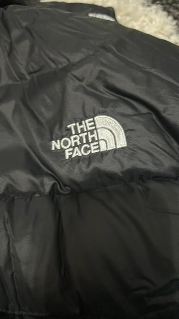 The North Face 550 Puffer Coat - Image 2