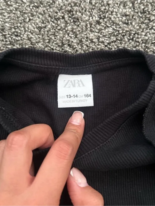 Zara Black Long Sleeve Kids Tee with Ruffles Size 13/14 0299 - Image 2