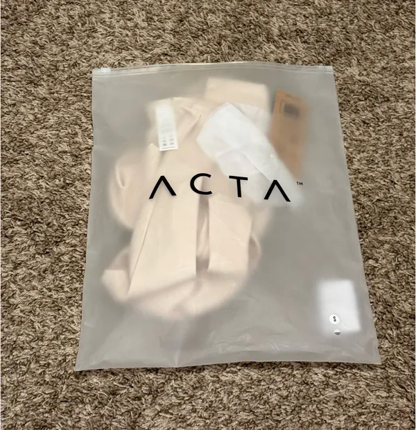 Acta Wear - Image 2