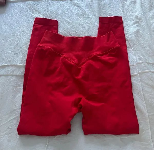 Amazon Crimson Athletic Leggings - Image 2