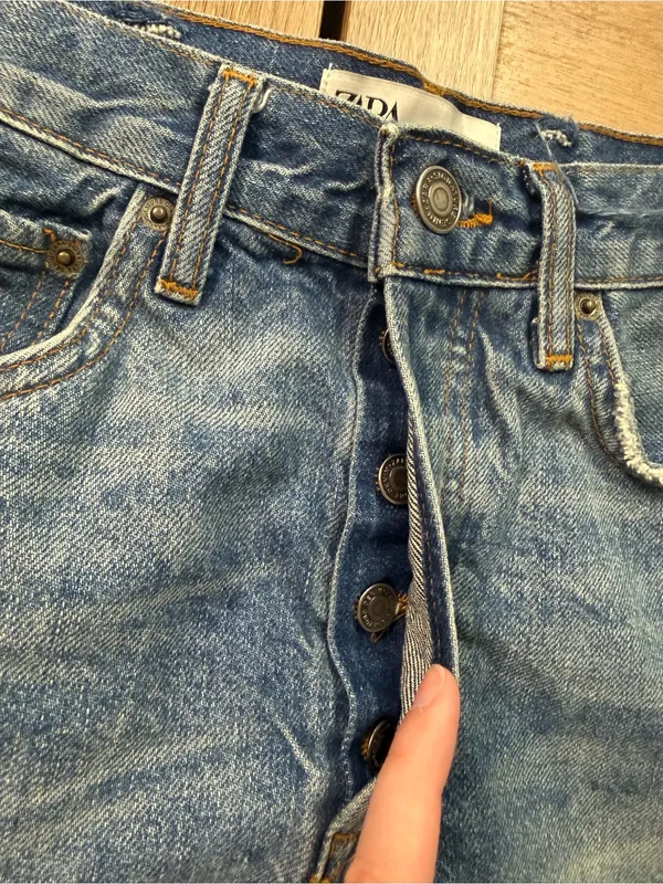 Zara Distressed Cutoff Jean Shorts Button Fly Women’s Size 4 Cotton - Image 4