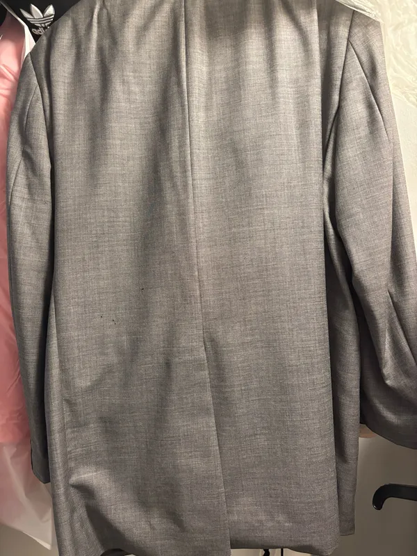 Men’s Ralph Lauren suit - Image 7