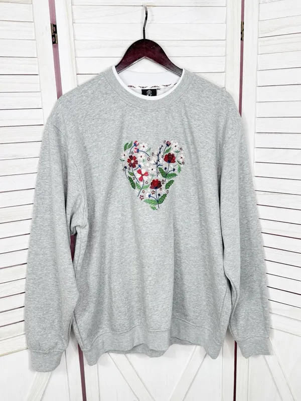 Vintage King Universal Cottagecore Floral‎ Heart Embroidered Sweatshirt Grey 2XL - Image 6