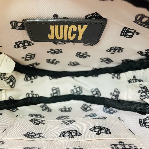 New Juicy Couture Retro Chic Heart Crossbody Bag and Heart Iridescent Chain - Image 7