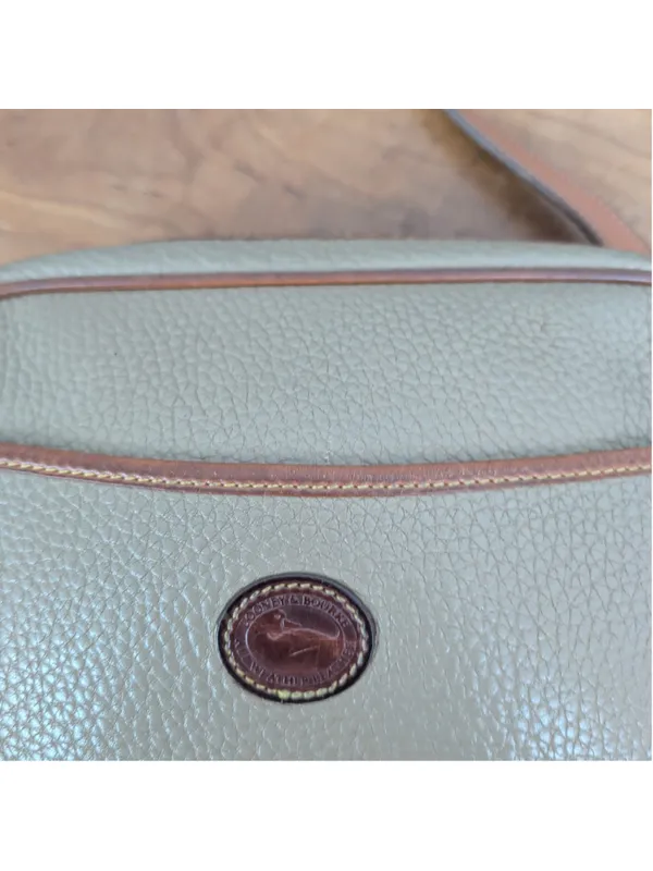 Dooney & Bourke Vintage USA Made Camera Zip Top AWL Bag - Image 9