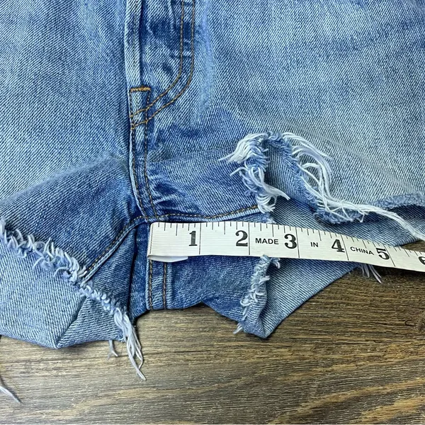 Levi's 501 Denim Cut Off Jean Shorts Women's Size 24 Raw Hem Booty Button Fly - Image 6