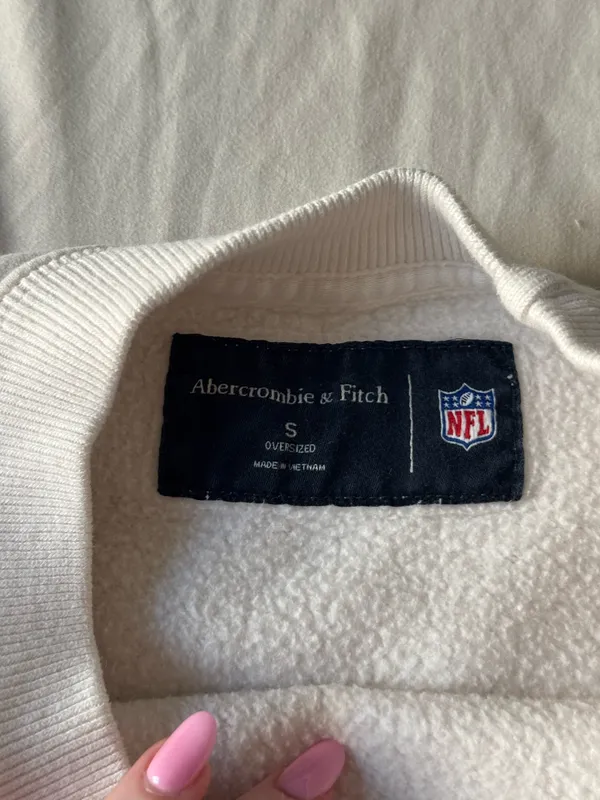 Abercrombie pullover  - Image 2