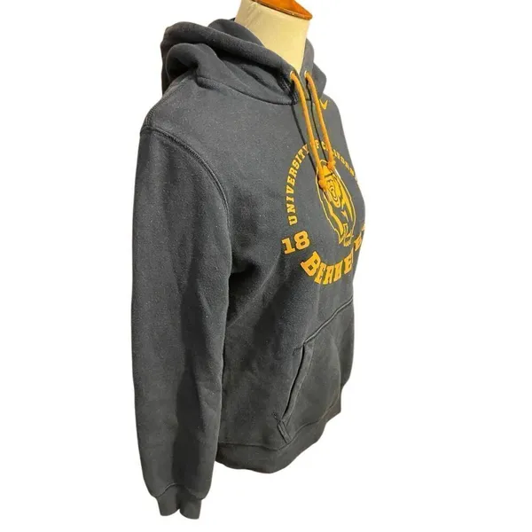 University of California Berkeley Women’s Nike Navy Blue & Gold Pullover Hoodie - Image 5