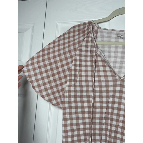 Loft Gingham Flutter Sleeve Top Womens Size L‎ Mauve White Tie Neck Rayon Blouse - Image 2