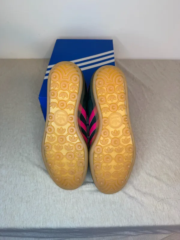 Adidas Gazelle Indoor Women’s Sneakers Size 7.5 Aurora Ivy Shock Pink Gum JS1416 - Image 3