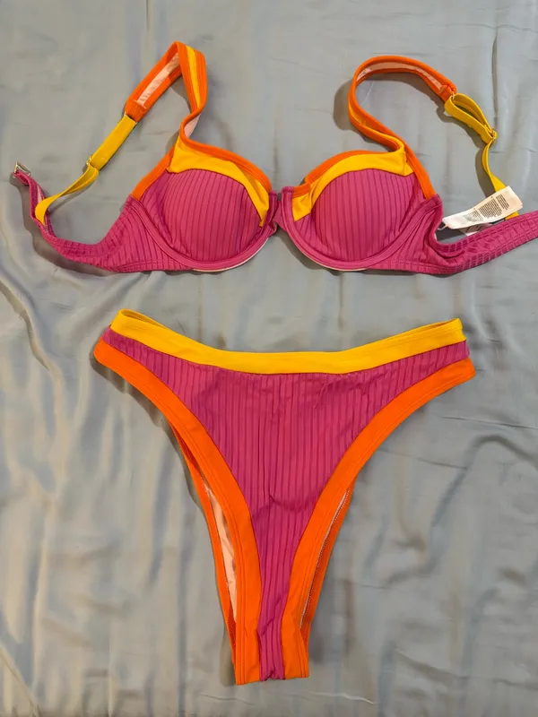 Cupshe Bikini Set - Image 2