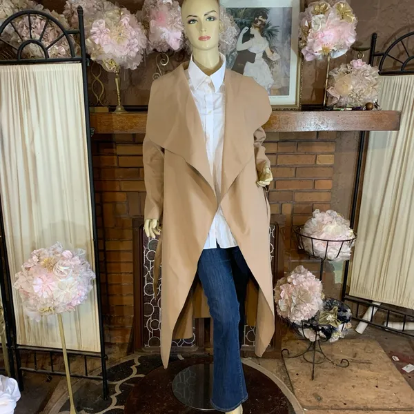 Parisian Camel Color Faux Wool Waterfall Shawl Open-Front Trench Jacket (M) - Image 11