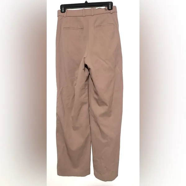 Aritzia Babaton Pleated Pant Size 4 - Image 2