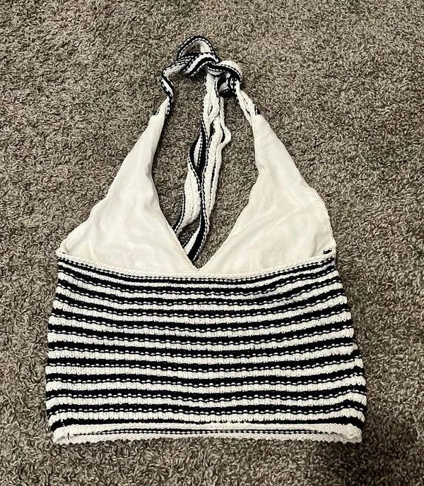 Hollister Knit Halter Top - Image 2