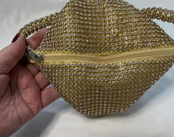Vintage Vibe Triangle Rhinestone Evening Handbag Clutch Gold - Image 3