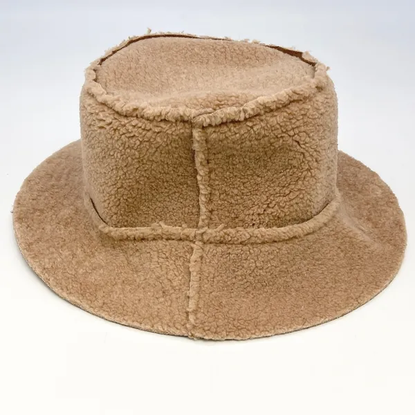 Hat Attack Unisex Reversible Faux Shearling Bucket Hat One Size Natural Sherpa - Image 3