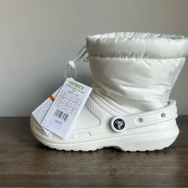 Crocs NEW Unisex Classic Lined Neo Puff White Boot Size 7 or 5 #367 - Image 4