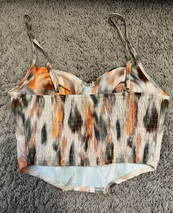 Cropped Going Out Top Multiple Size XS - Image 3
