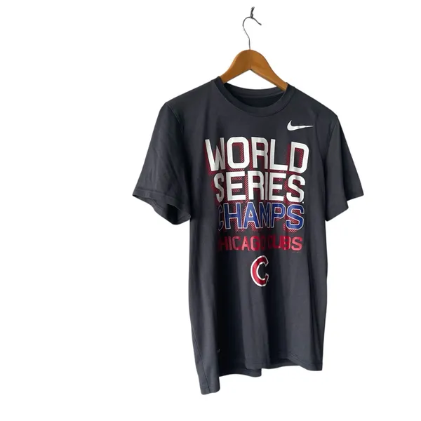 Nike Chicago Cubs Baseball World Series 2016 Champs Gray Dri-Fit T-Shirt Medium - Image 3