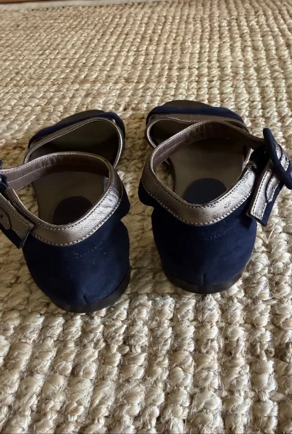 Marni Leather & Suede Flat Sandals Navy Bronze Ankle Strap Size 35 - Image 3