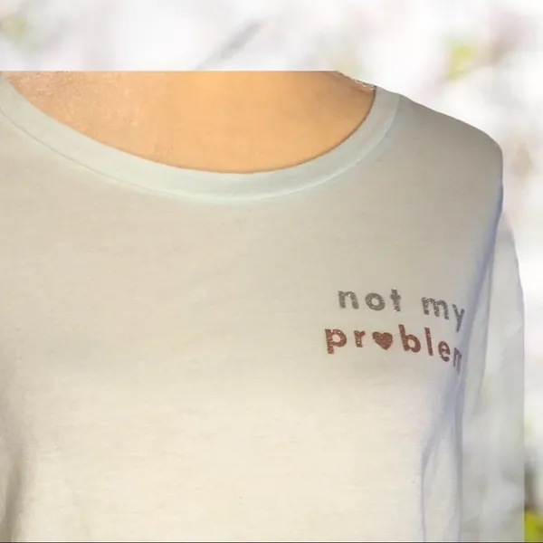Pink pale green cropped T-shirt - Image 2