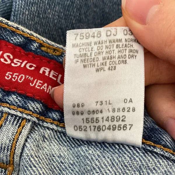 Levi’s 550 Classic relaxed 100% cotton rigid denim light wash jeans sz 6 - Image 11