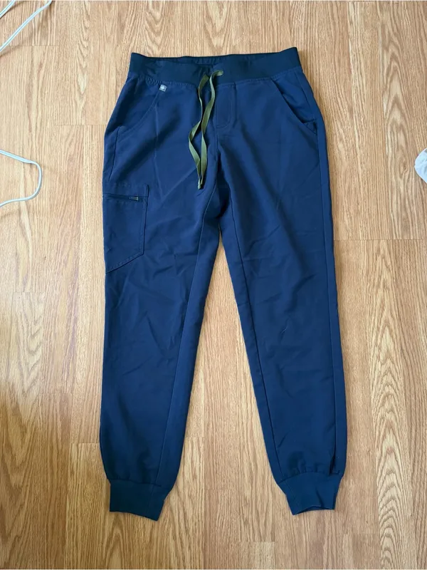 FIGS Limited Edition Women's Quiet Navy Zamora Jogger Scrub Pant - Image 3