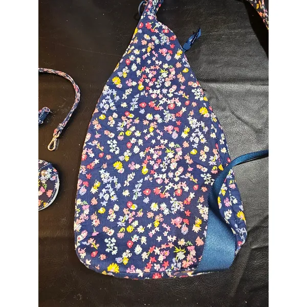 Vera‎ Bradley Scattered Wildflowers Essentials Sling Backpack Lanyard & Mirror - Image 3