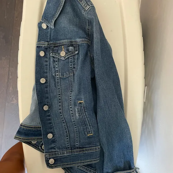 Old navy jean jacket (S) - Image 2