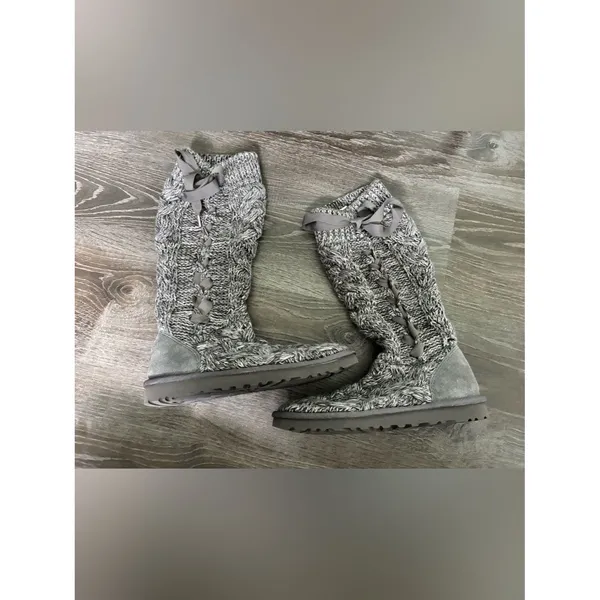UGG Mahalya Boot Gray Knit Sweater Lace-Up Knee-High Boots Womens Sz 7 - Image 2