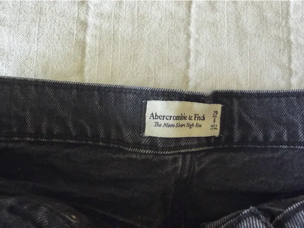 Abercrombie & Fitch High Rise Mom Jean Short - Image 3