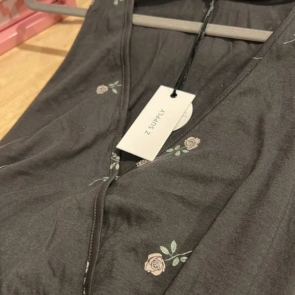 NWT Z supply small new with tags black jumpsuit with pink roses‎ washed black - Image 5