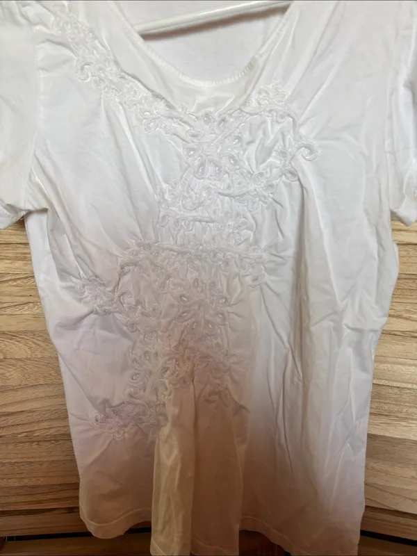 Coldwater Creek White Short-Sleeve Top with Tonal Embroidery Large - Image 2