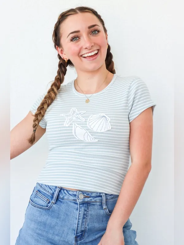 Le Lis Striped Sea Shell Patch Tee - Light Blue & White M - Image 3