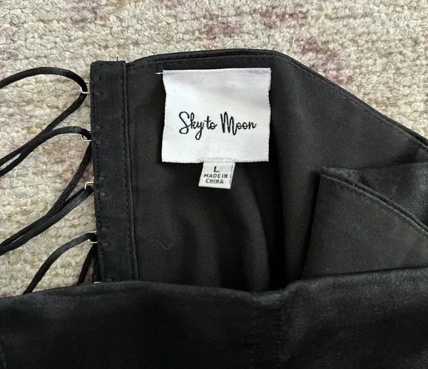 Black Corset Top Size L - Image 4