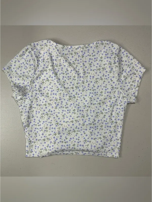 Rebellious Dreamer Floral Ruched Drawstring Crop Top Women’s Medium - Image 3