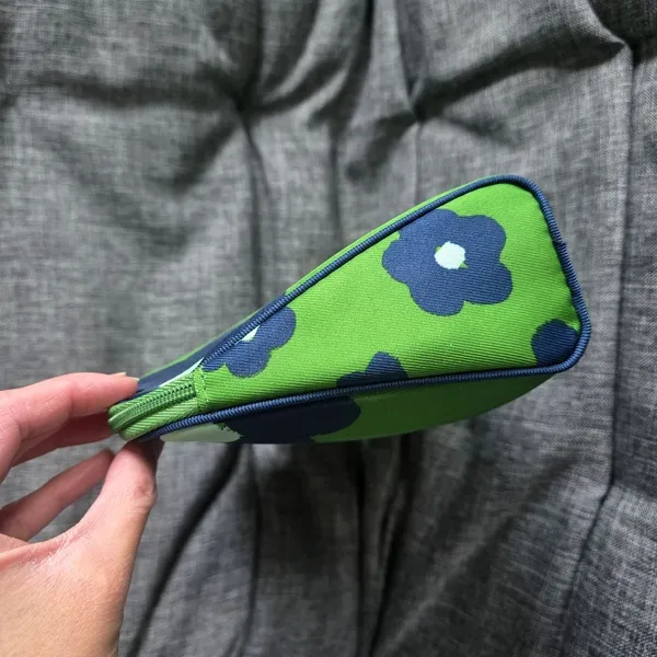 NWT Kate Spade x Clinique Toiletry Pouch - Image 4