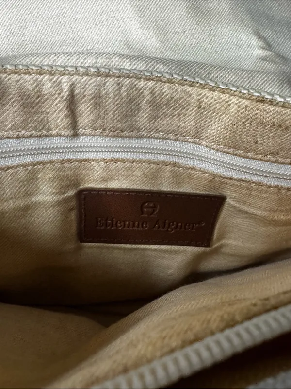 Vintage Etienne Aigner crossbody bag - Image 8