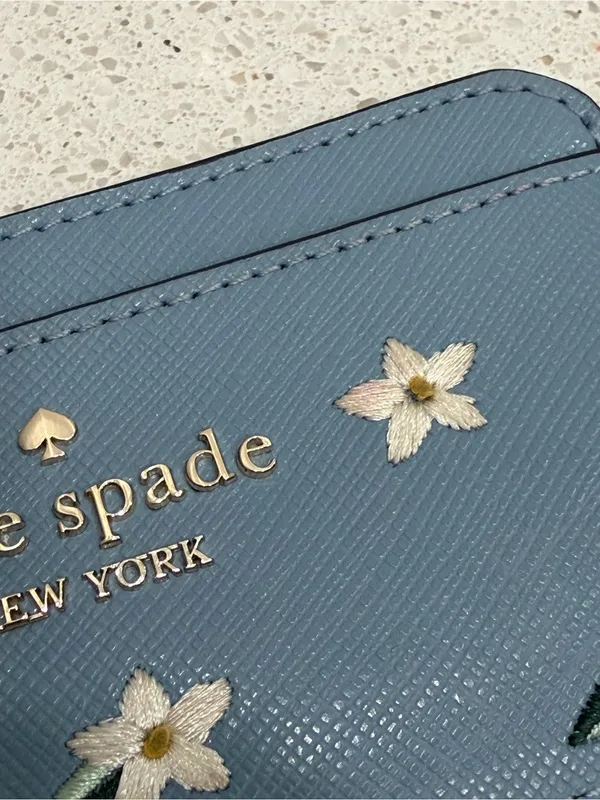 Kate Spade MADISON FLORAL EMBROIDERED Corner Zip Card Wallet KC541 - EUC - Image 3
