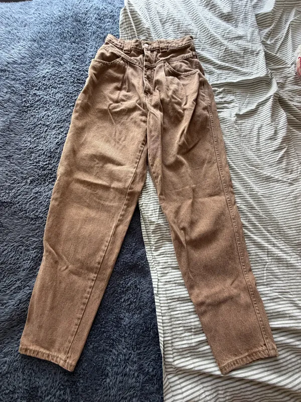 Vintage barrel leg tan jeans - Image 2