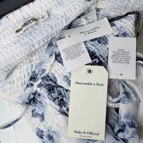 Abercrombie & Fitch Blue & White Smocked Floral Mini Dress - Image 7