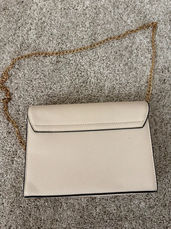 KK Xiu Cream Purse - Image 3