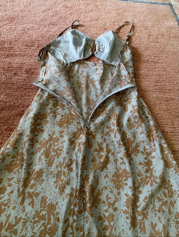 Here Comes The Sun Floral Satin Cutout Midi Dress US 2 AU 8 - Image 11